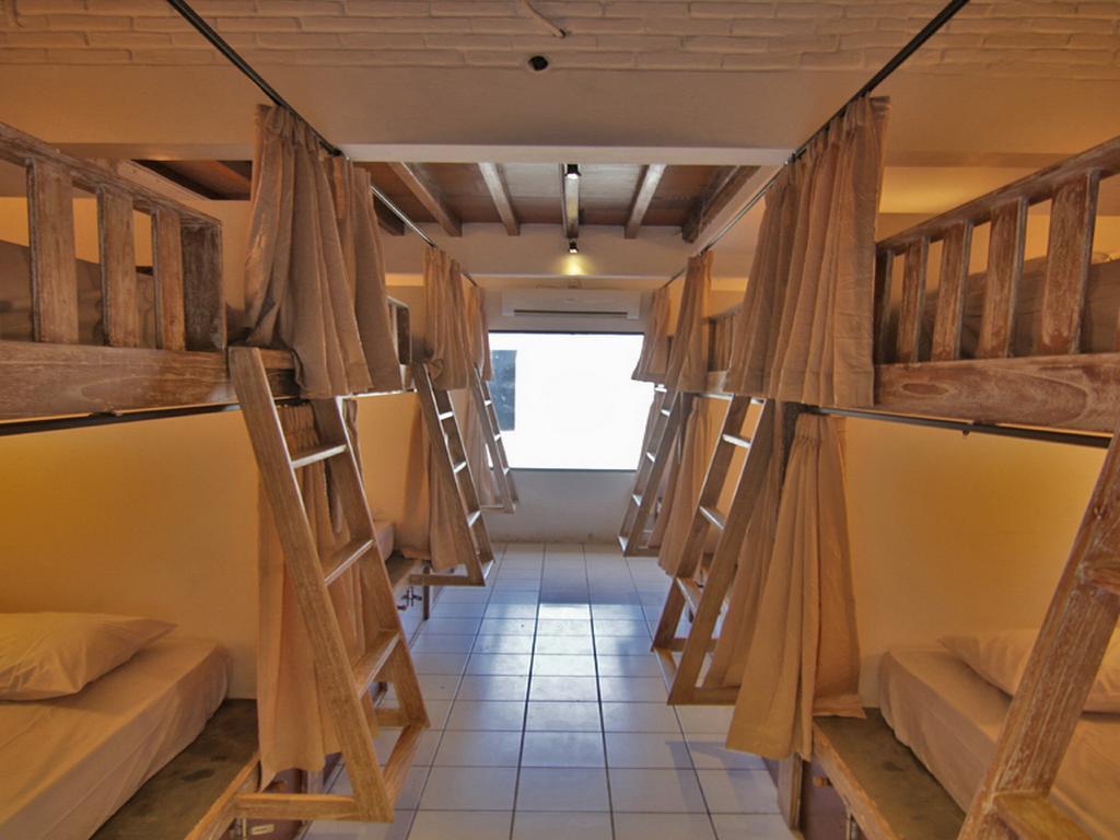 Kayun Hostel Downtown Kuta Lombok Quarto foto